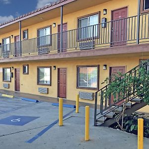 Satellite Motel, Los Angeles - LAX